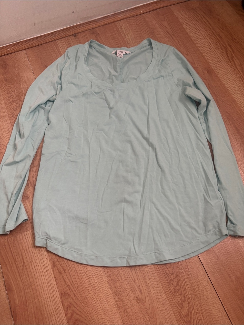 Athleta Mint Scoop Neck Long Sleeve Tee